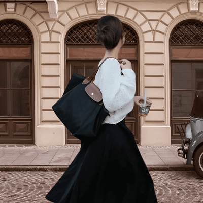 Oxforte – Elegant Axelväska i Oxfordtyg och Läderdetaljer